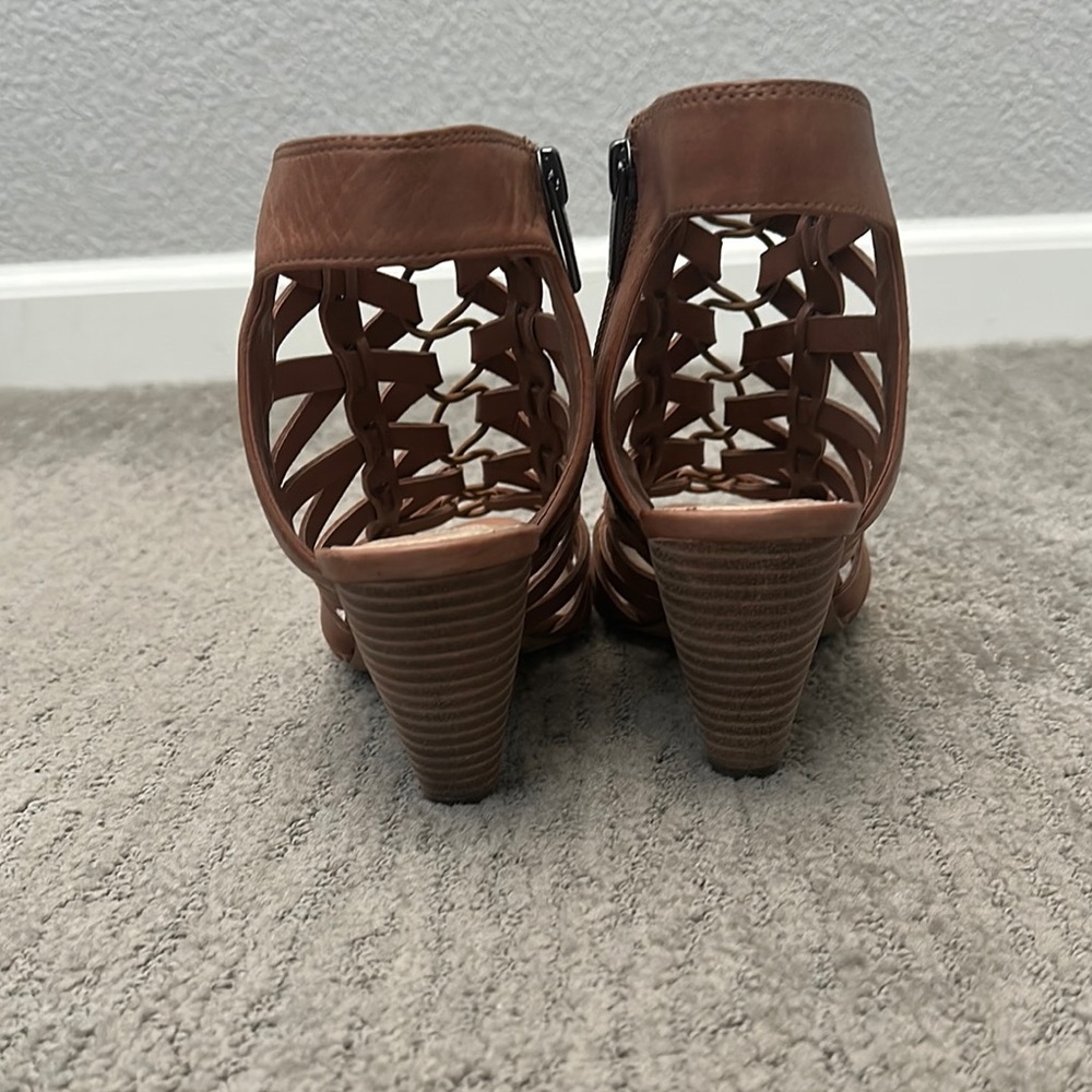 Women's Brown Gladiator Sandals - Picture 3 of 4
